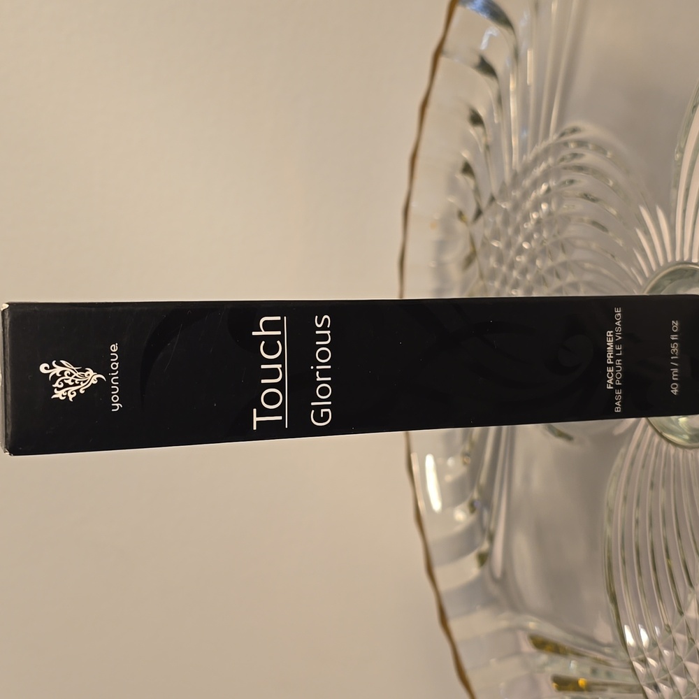 Younique Touch Glorious Face Primer - 40ml